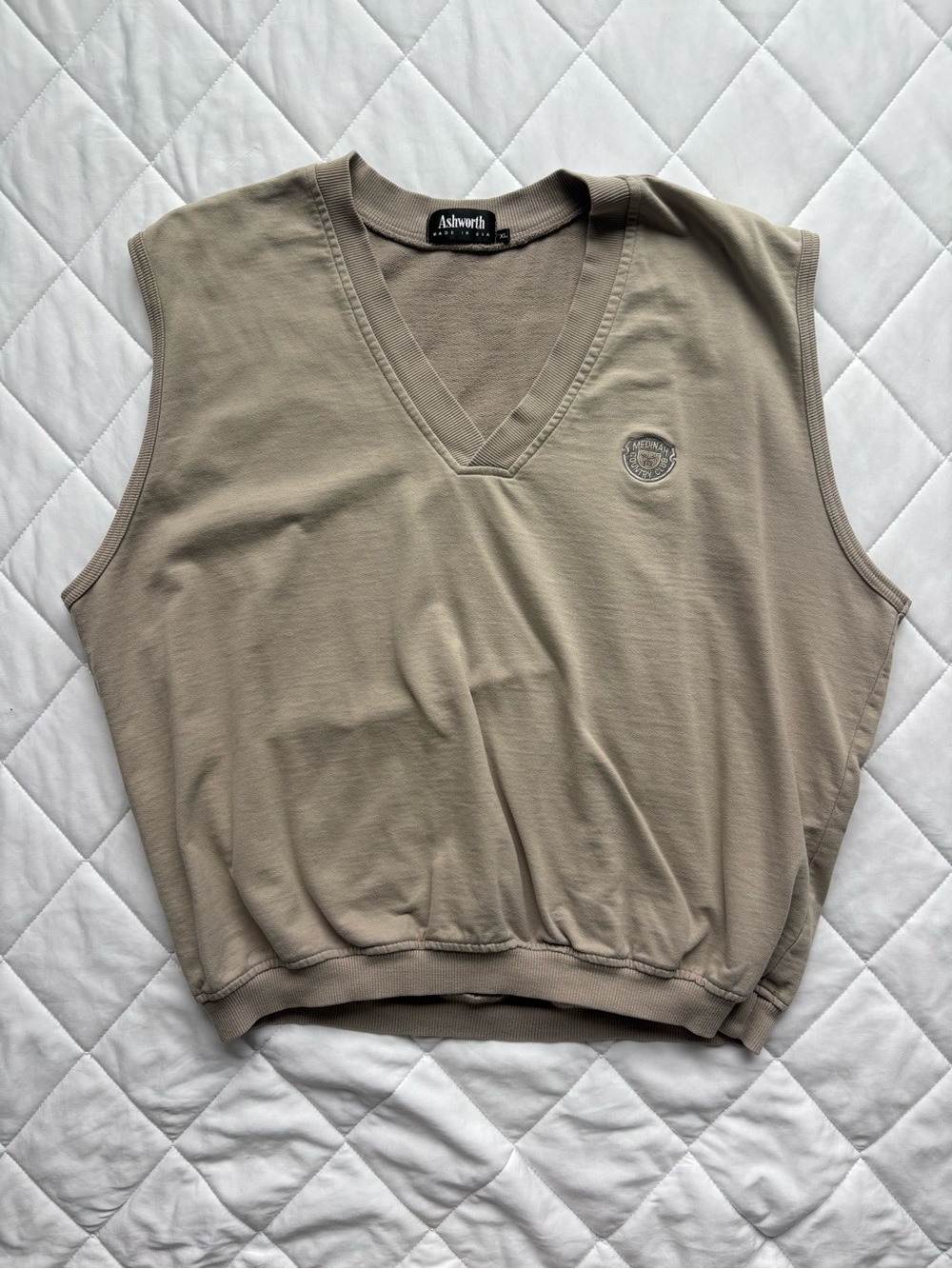 Vintage Ashworth Medina Country Club V-Neck Golf Sweater Vest